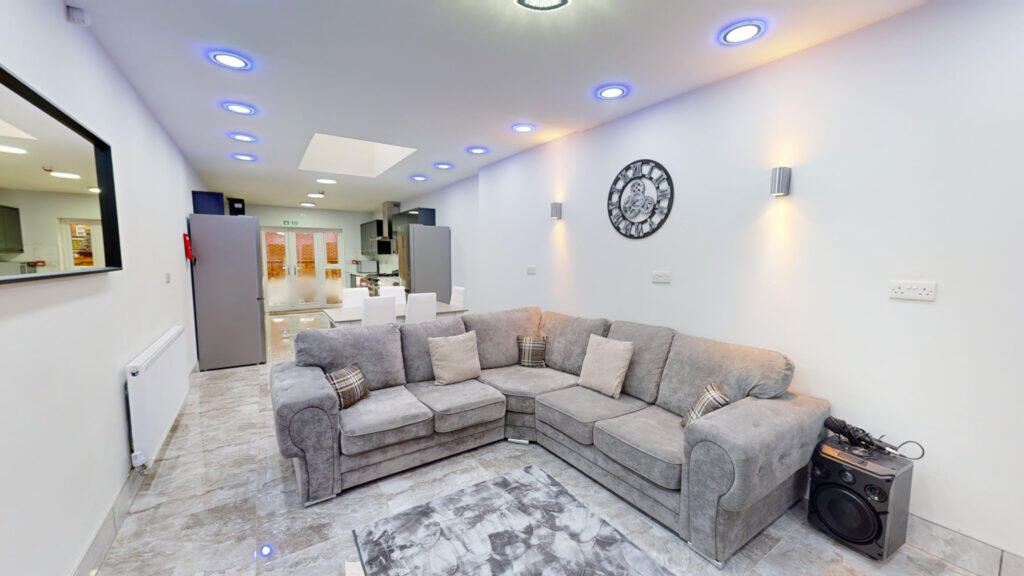 5 bed Detached for rent in Birmingham. From Easy Lettings (Birmingham) Ltd - Birmingham