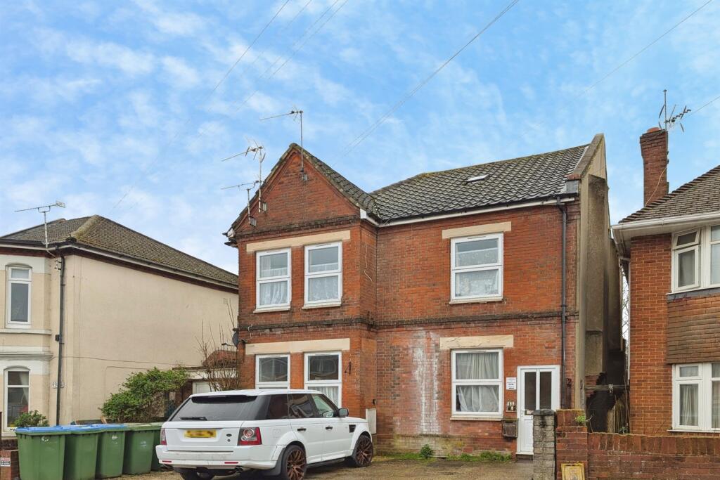 1 bed 1st Floor Flat for rent in Southampton. From Enfields - Southampton