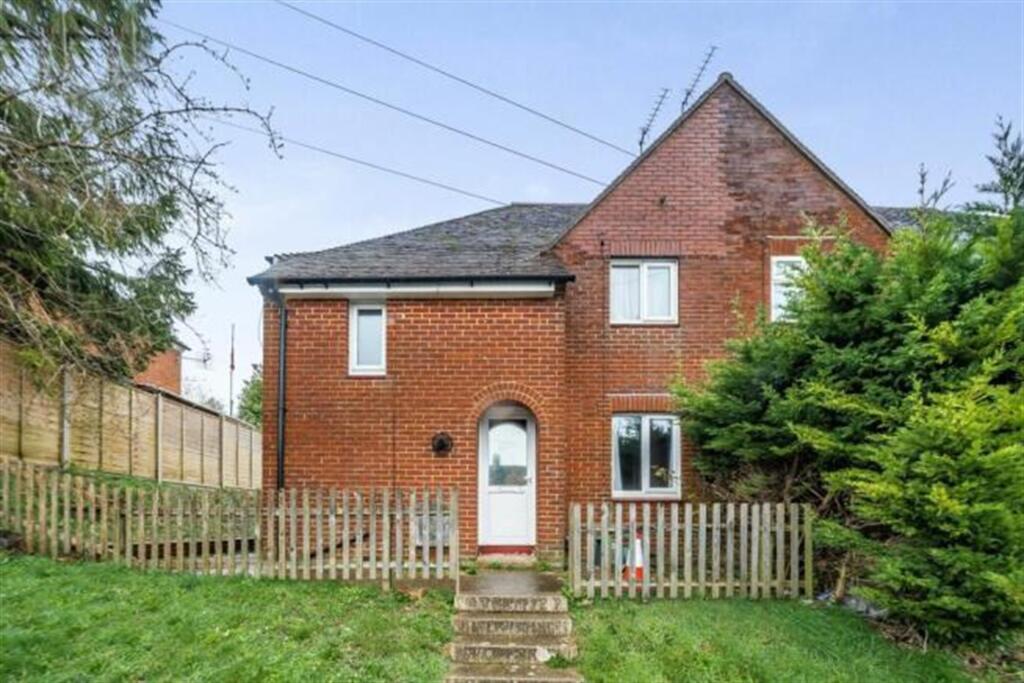 7 bed Detached for rent in Harestock. From Goadsby - Winchester