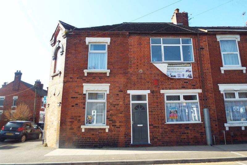 4 bed Mid Terraced House for rent in Hanchurch. From Keates - Stoke On Trent 4 bed Mid Terraced House for rent in Hanchurch. From Keates - Stoke On Trent
