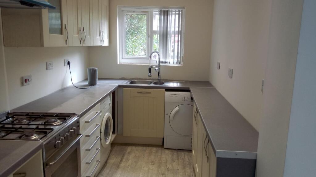 4 bed Mid Terraced House for rent in Birmingham. From Direct Housing - Birmingham