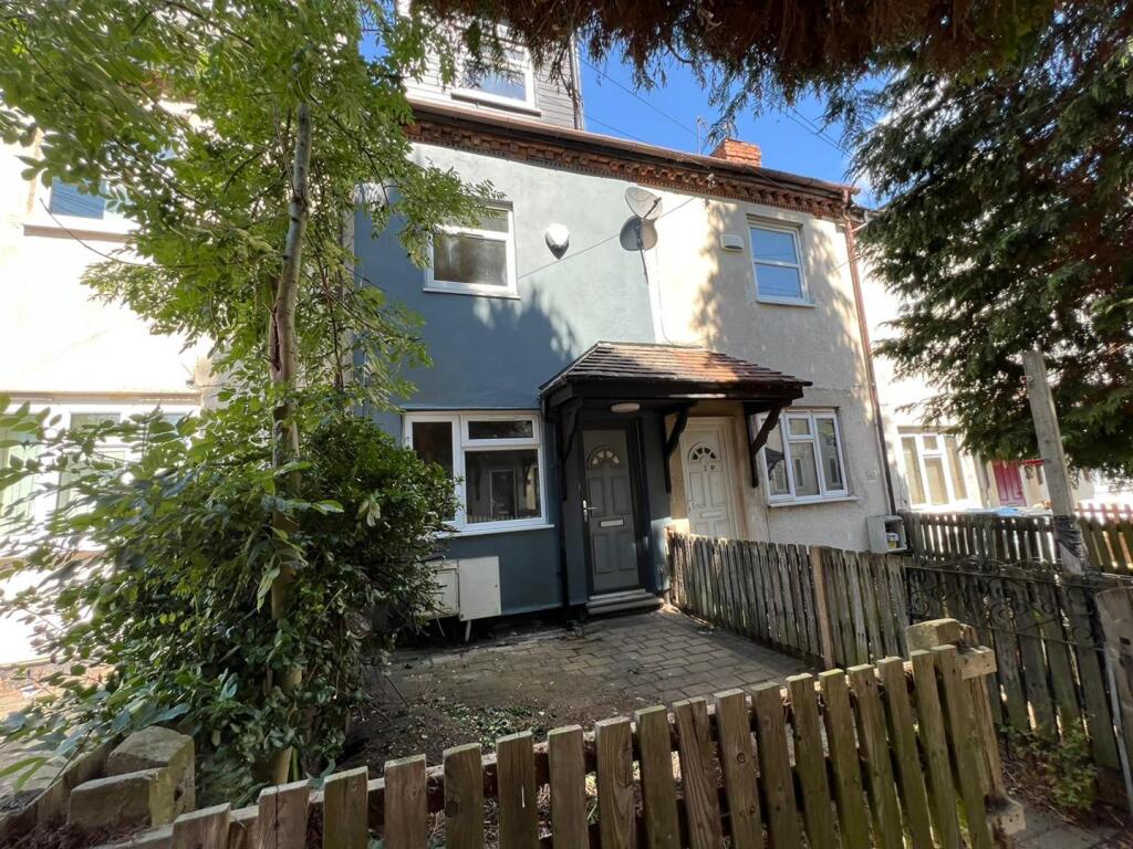 5 bed Mid Terraced House for rent in Birmingham. From Direct Housing - Birmingham