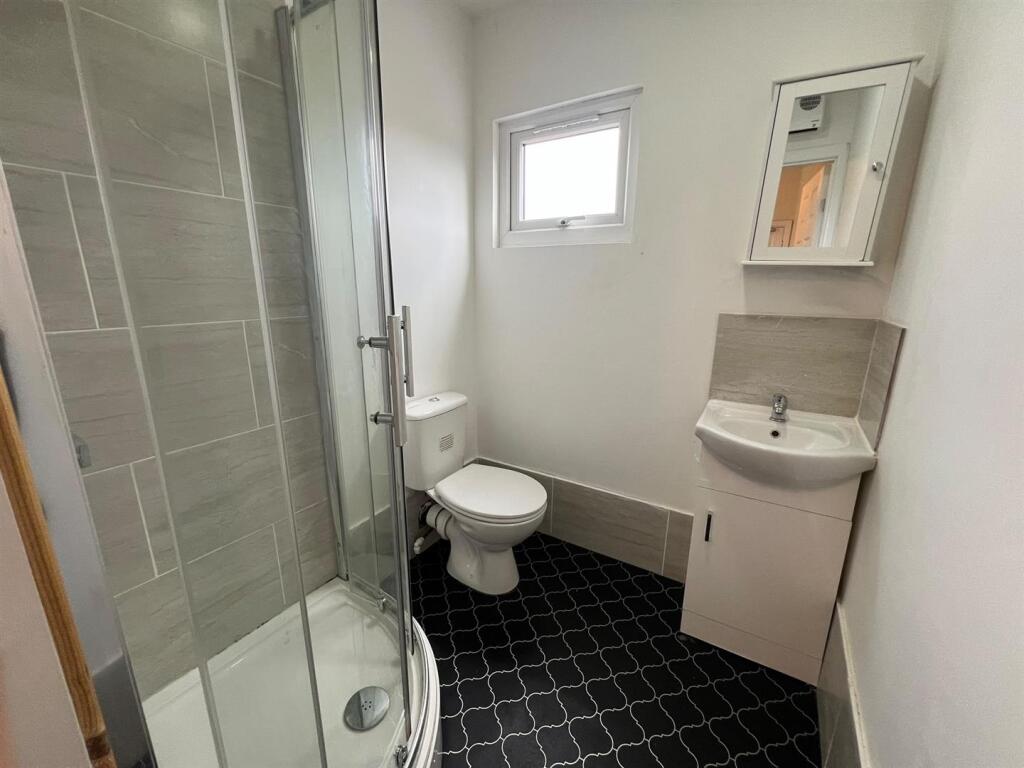 6 bed Mid Terraced House for rent in Birmingham. From Direct Housing - Birmingham