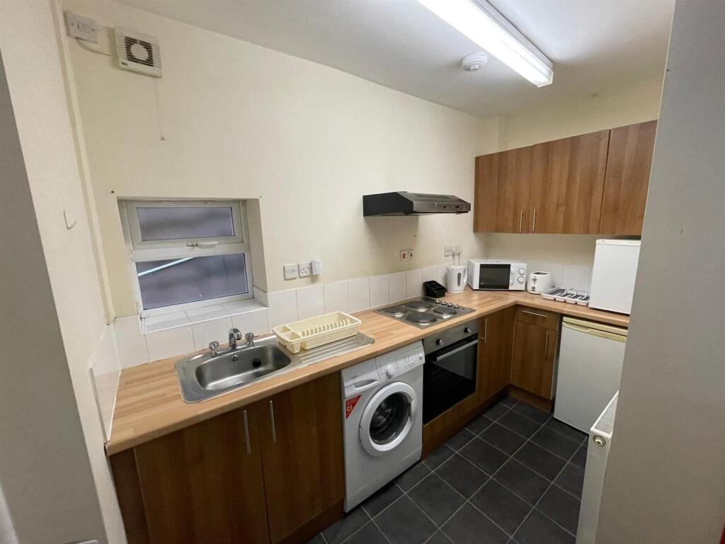 0 bed Studio for rent in Birmingham. From Direct Housing - Birmingham