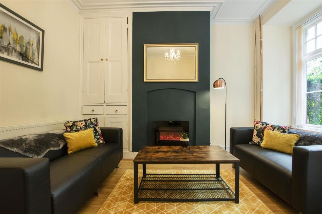 2 bed Mid Terraced House for rent in Birmingham. From Direct Housing - Birmingham