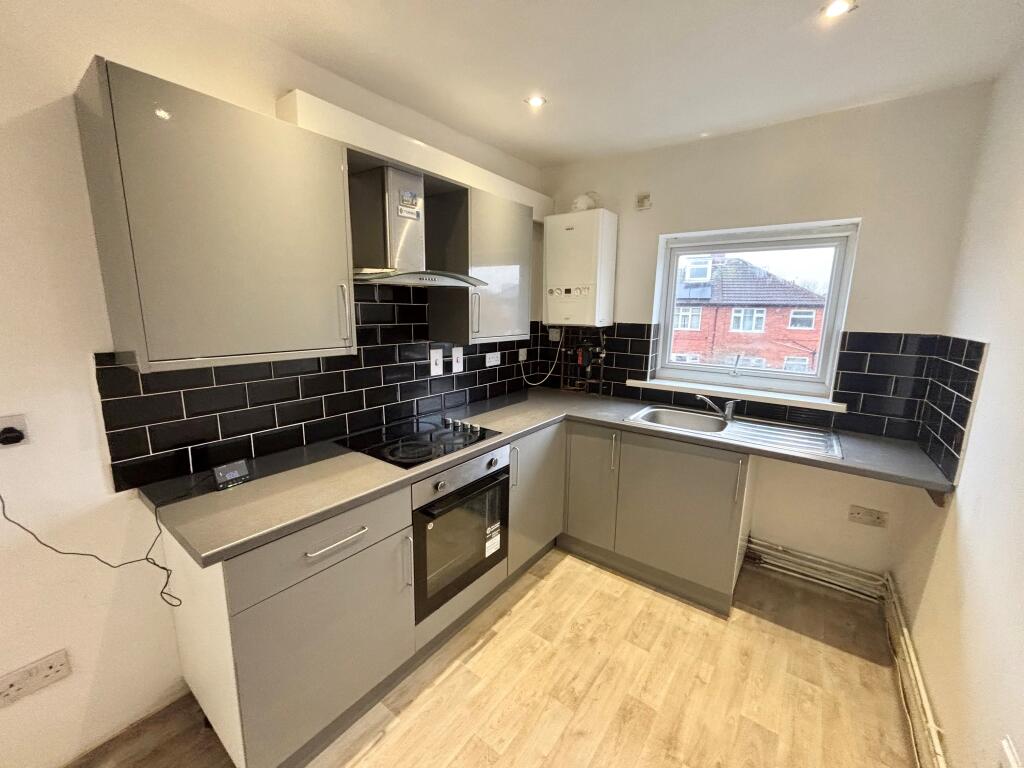 2 bed 1st Floor Flat for rent in Beeston. From Frank Innes - Long Eaton