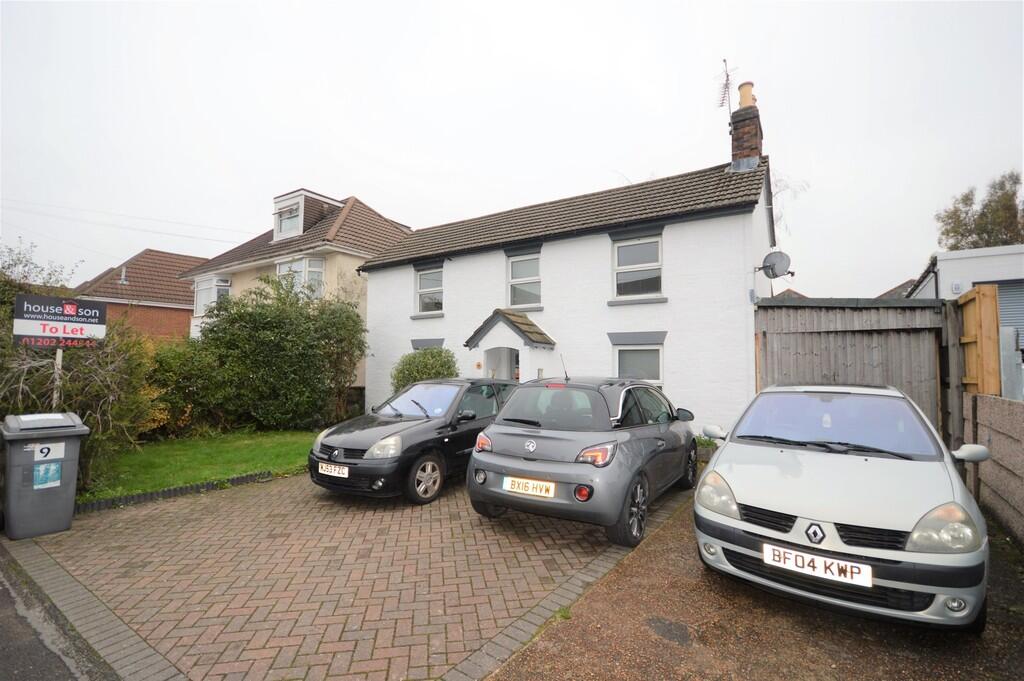 5 bed Detached for rent in Bournemouth. From House & Son - Winton
