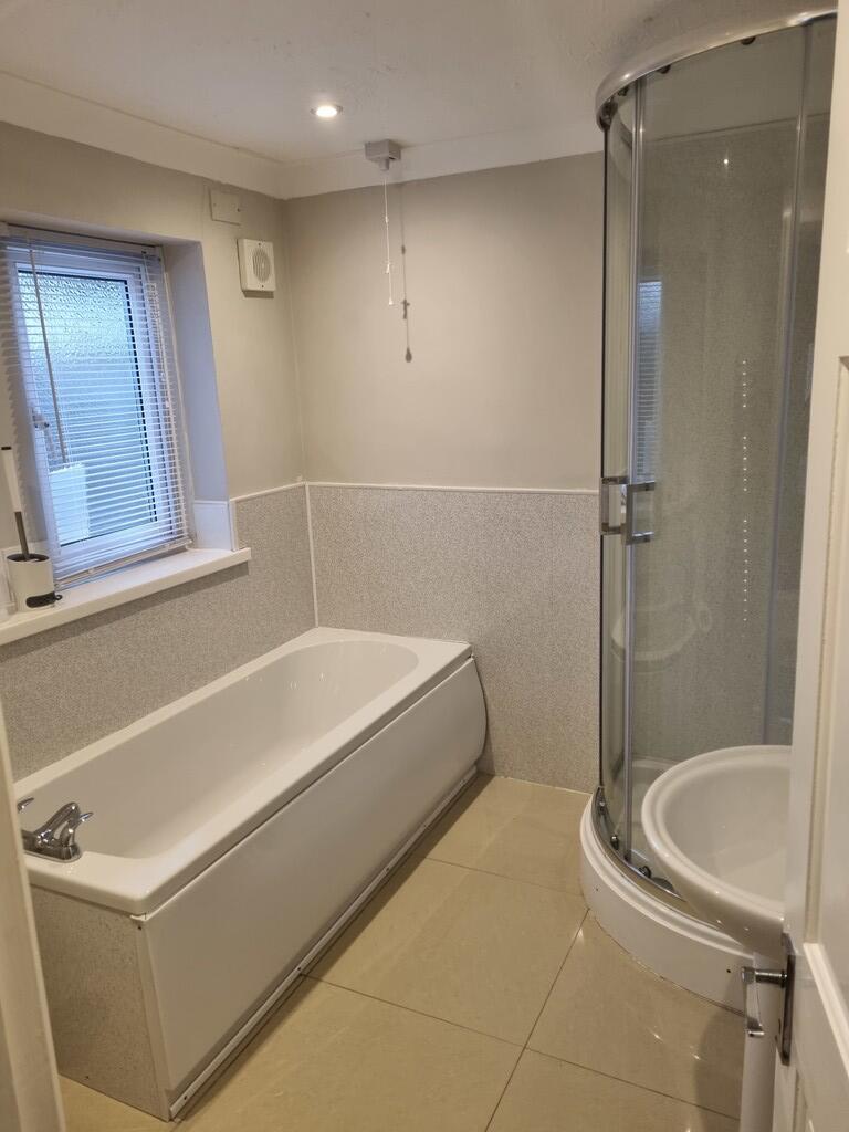5 bed Semi Detached for rent in Bournemouth. From House & Son - Winton