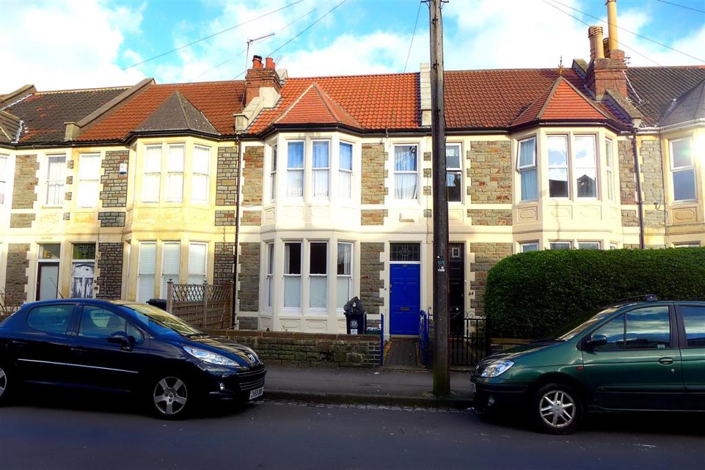 5 bed Mid Terraced House for rent in Stapleton. From Gough Quarters - Clifton