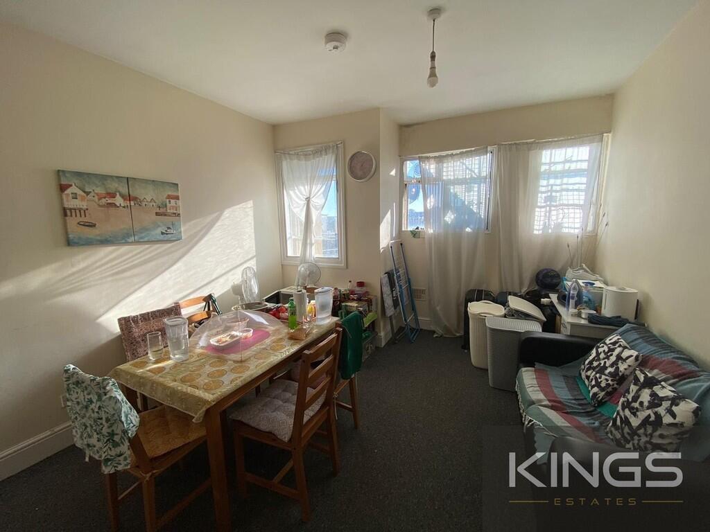 2 bed 1st Floor Flat for rent in Southampton. From Kings Estates - Southampton