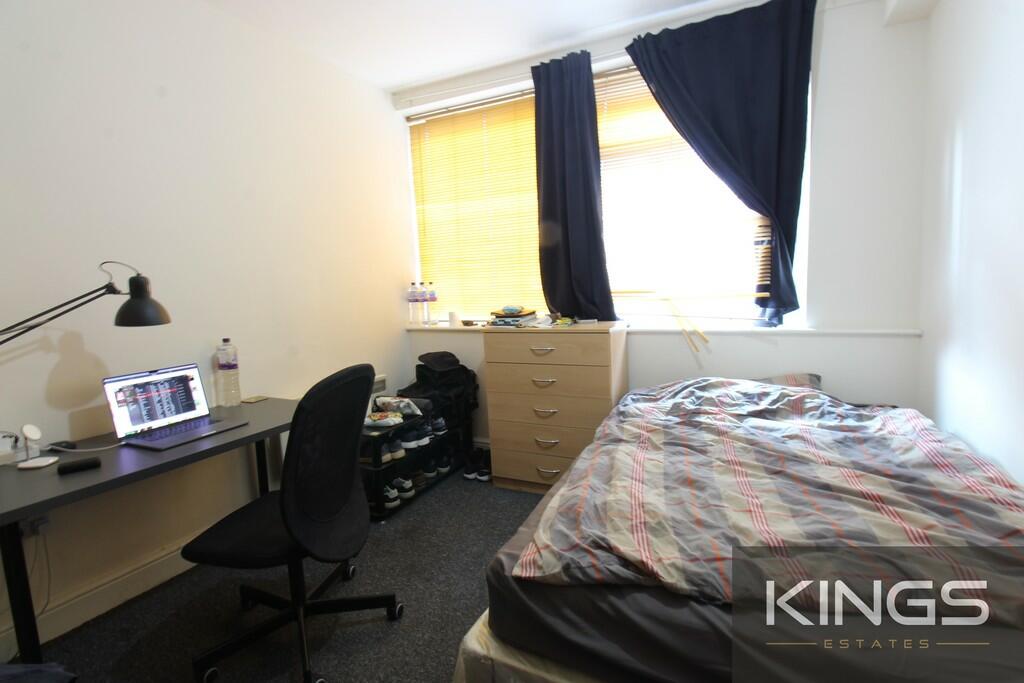 4 bed Apartment for rent in Southampton. From Kings Estates - Southampton