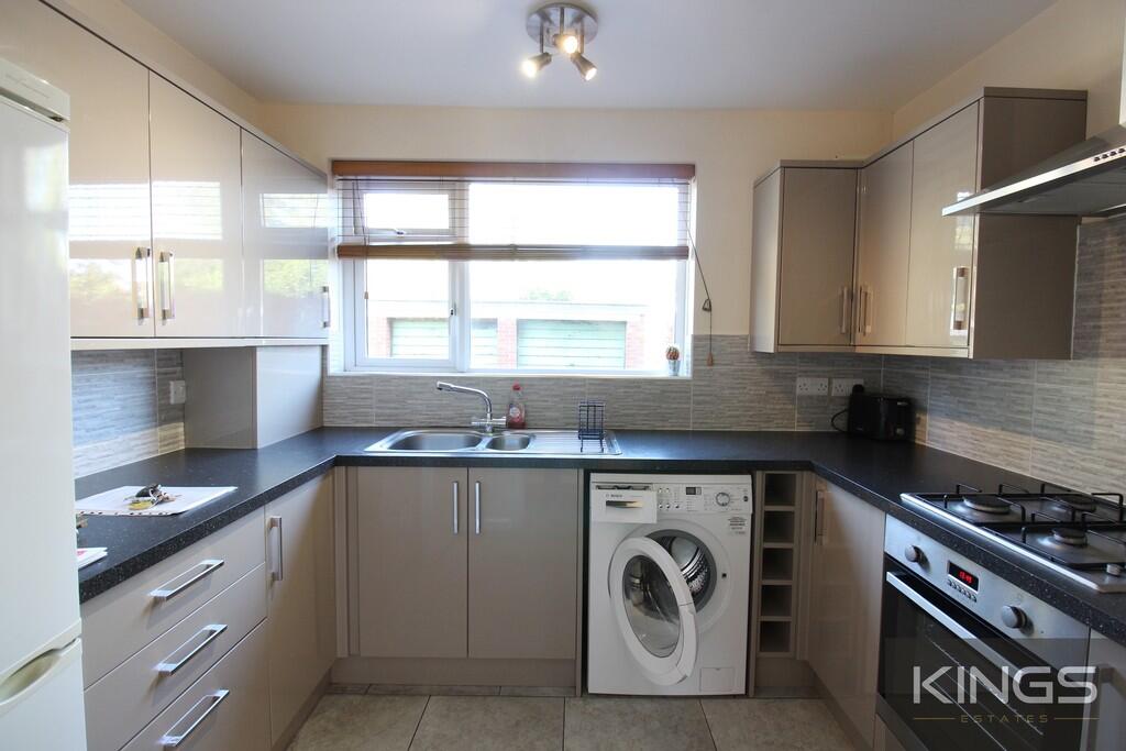 2 bed House (unspecified) for rent in Southampton. From Kings Estates - Southampton