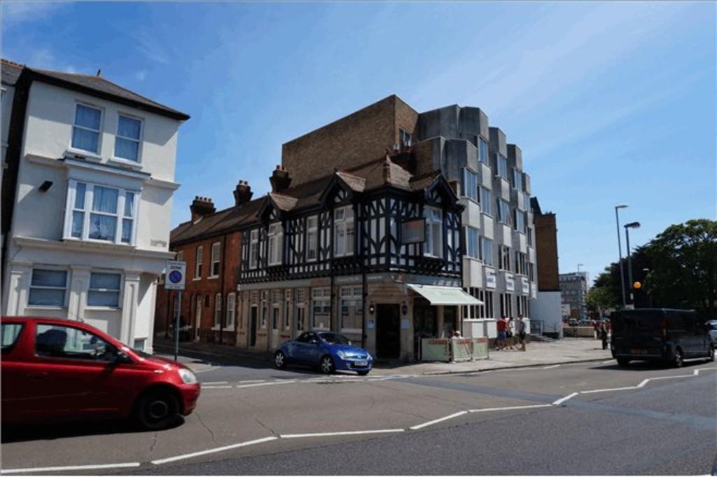 2 bed Apartment for rent in Portsmouth. From Kings Estates - Southsea