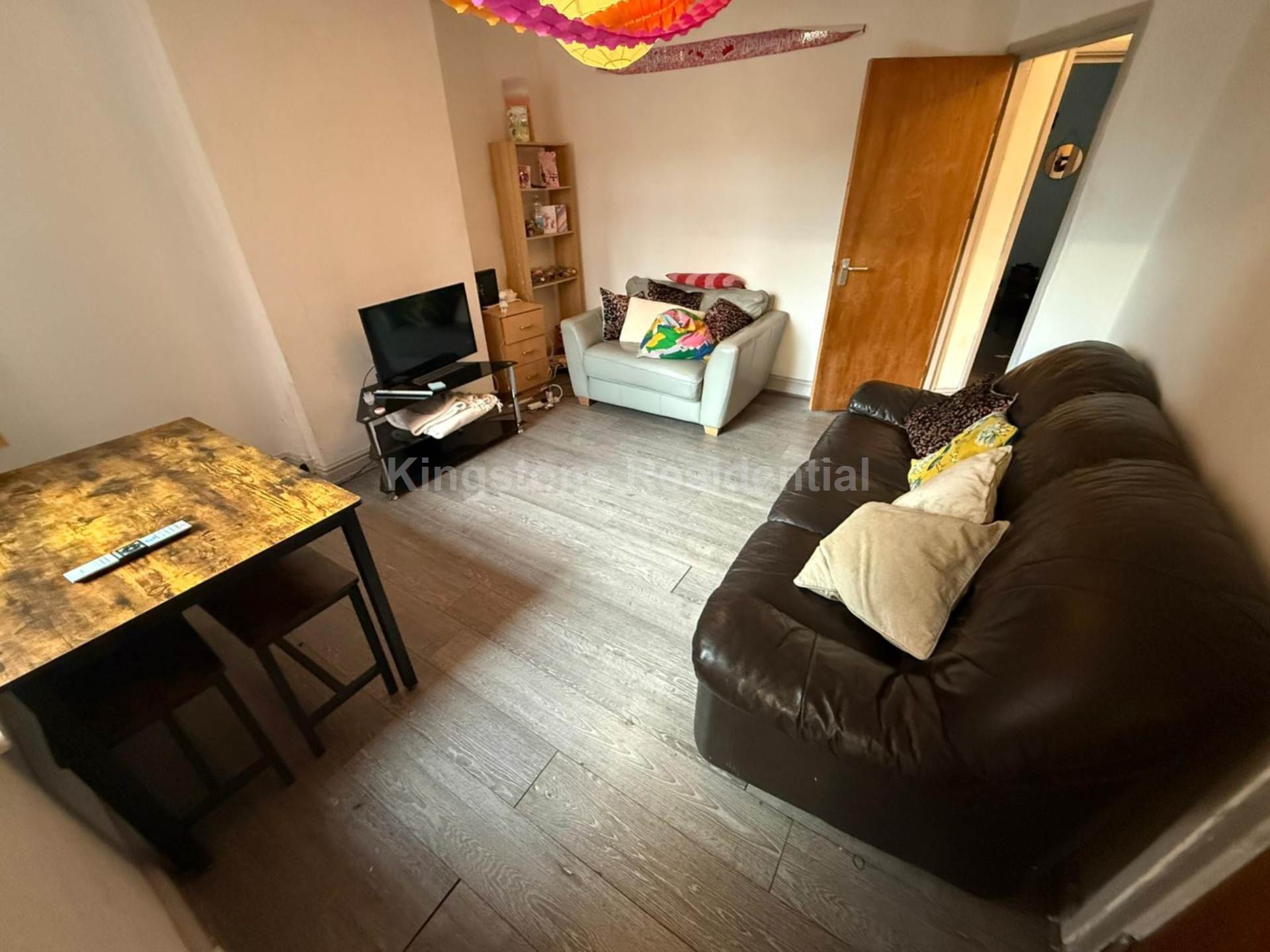 4 bed Mid Terraced House for rent in Cardiff. From Kingston Residential - Head Office 4 bed Mid Terraced House for rent in Cardiff. From Kingston Residential - Head Office