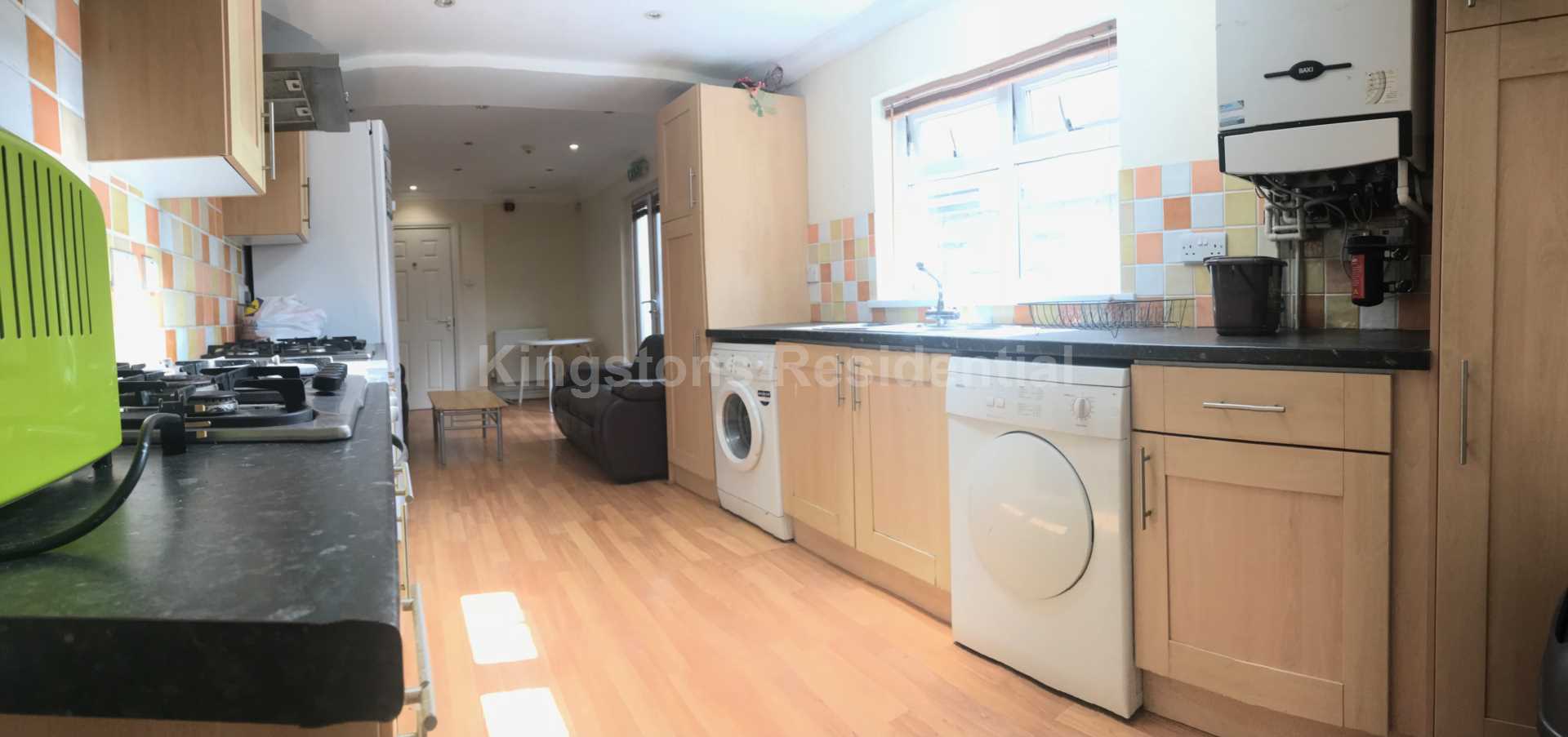 6 bed Mid Terraced House for rent in Cardiff. From Kingston Residential - Head Office