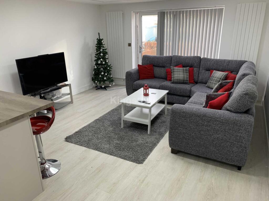 6 bed End of Terrace for rent in Cardiff. From Kingstons - Cardiff 6 bed End of Terrace for rent in Cardiff. From Kingstons - Cardiff