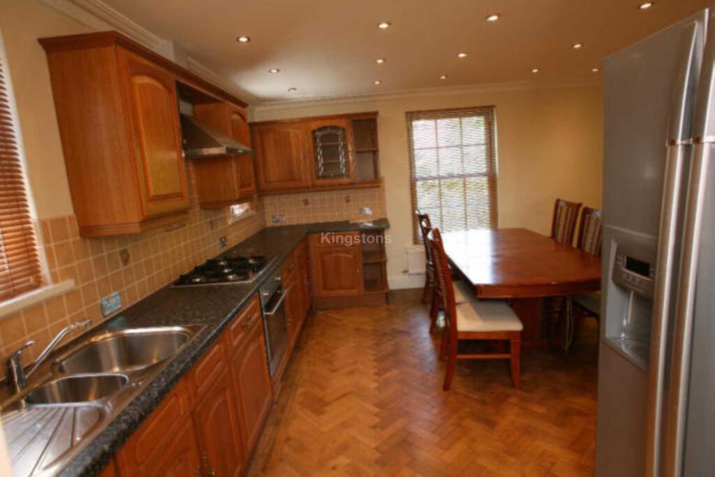 4 bed Detached for rent in Cardiff. From Kingstons - Cardiff