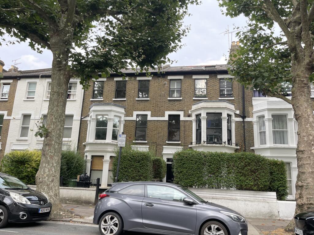 1 bed 1st Floor Flat for rent in Hammersmith. From London Property Zone - London