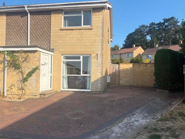 4 bed End of Terrace for rent in Englishcombe. From Liane Hanks Residential - Bath 4 bed End of Terrace for rent in Englishcombe. From Liane Hanks Residential - Bath