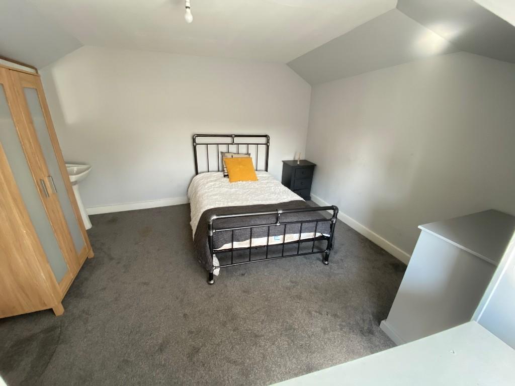 1 bed House Share for rent in Luton. From Luton Heights Ltd - Luton 1 bed House Share for rent in Luton. From Luton Heights Ltd - Luton