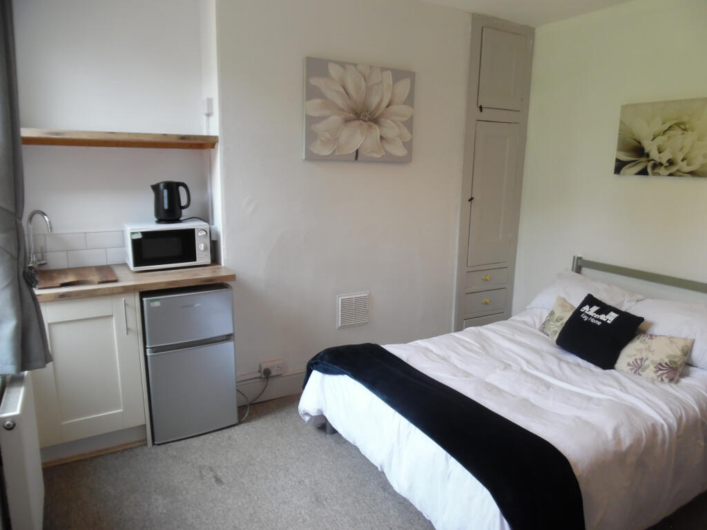1 bed House Share for rent in Northampton. From Miltons - Northampton