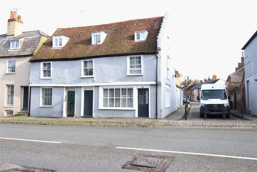 4 bed Link detached for rent in Canterbury. From Miles & Barr - Canterbury