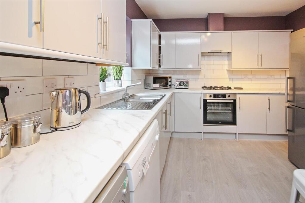 6 bed Semi Detached for rent in Canterbury. From Miles & Barr - Canterbury