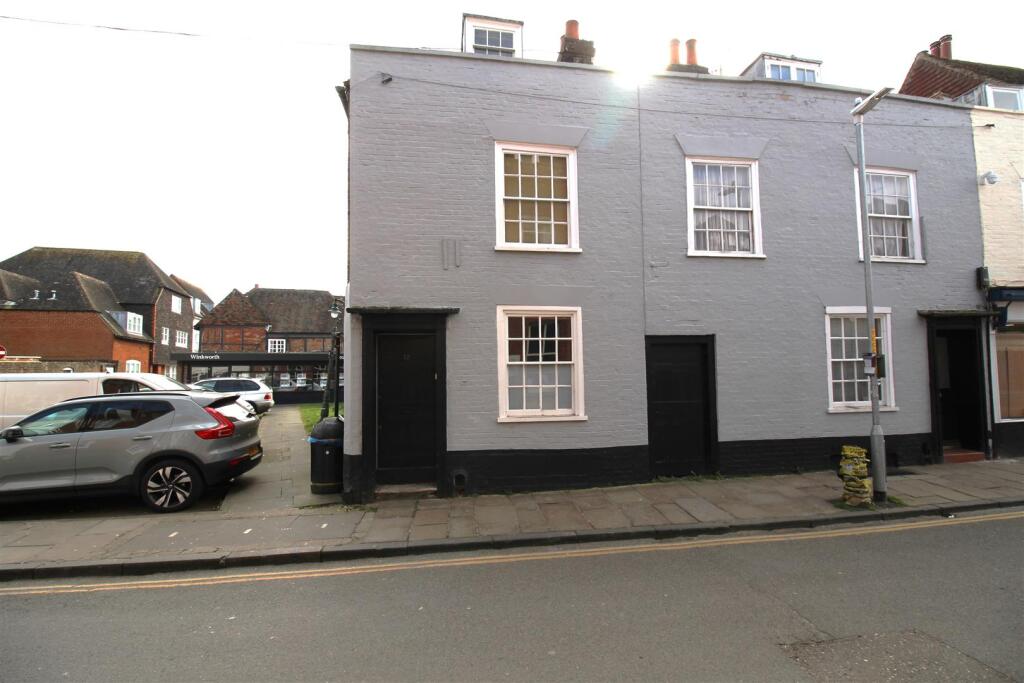 4 bed Mid Terraced House for rent in Canterbury. From Miles & Barr - Canterbury