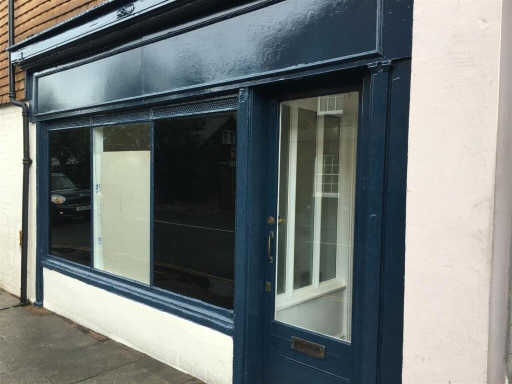 4 bed Mid Terraced House for rent in Canterbury. From Miles & Barr - Canterbury