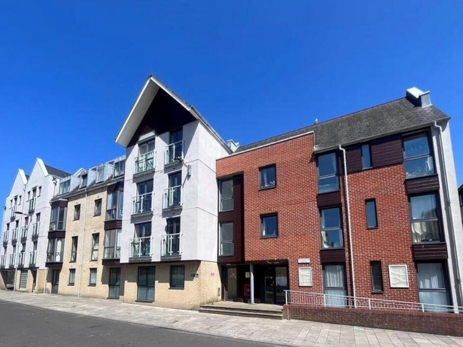 4 bed Apartment for rent in Southampton. From Morris Dibben - Southampton