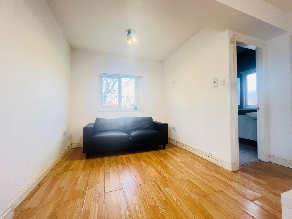 0 bed Studio for rent in Newcastle upon Tyne. From Newcastle Lettings - Newcastle