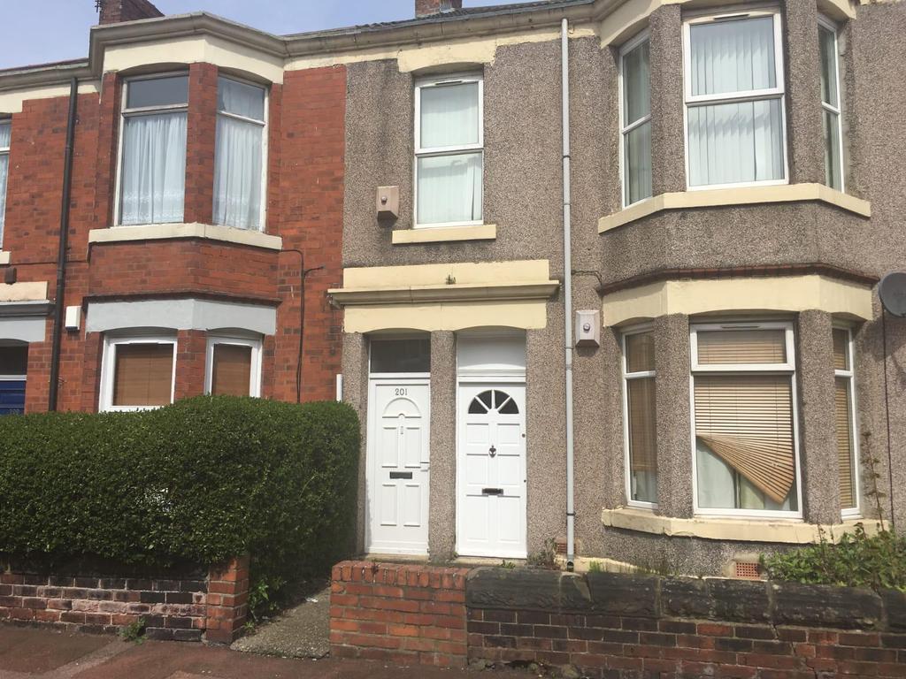 4 bed 1st Floor Flat for rent in Wallsend. From Newcastle Lettings - Newcastle