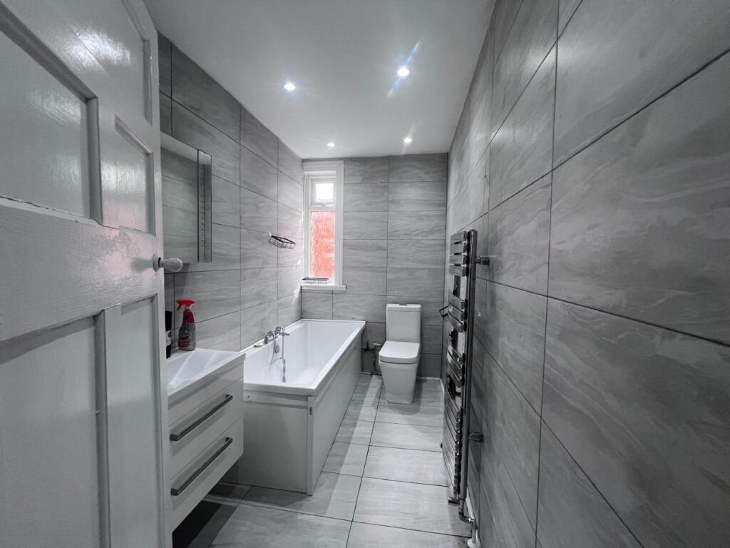 3 bed Semi Detached for rent in Newcastle upon Tyne. From Newcastle Lettings - Newcastle