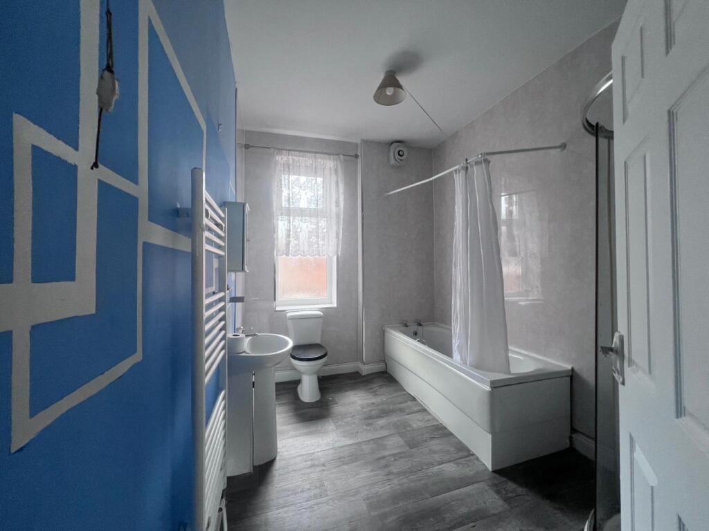 3 bed 1st Floor Flat for rent in Whickham. From Newcastle Lettings - Newcastle