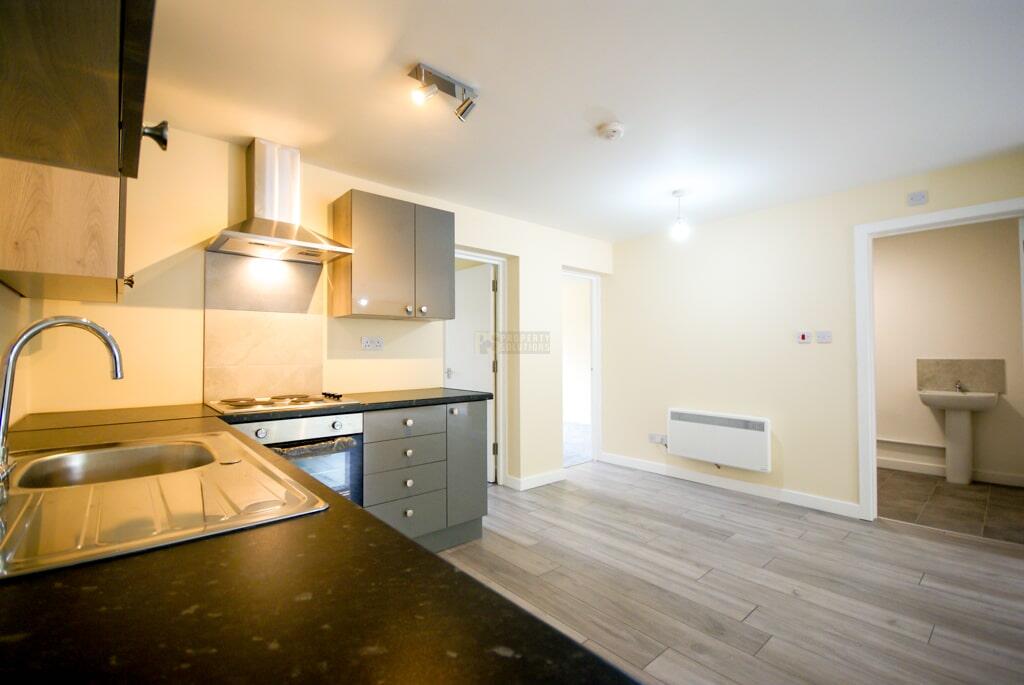 2 bed Mid Terraced House for rent in Headley Heath. From Property Solutions - Birmingham