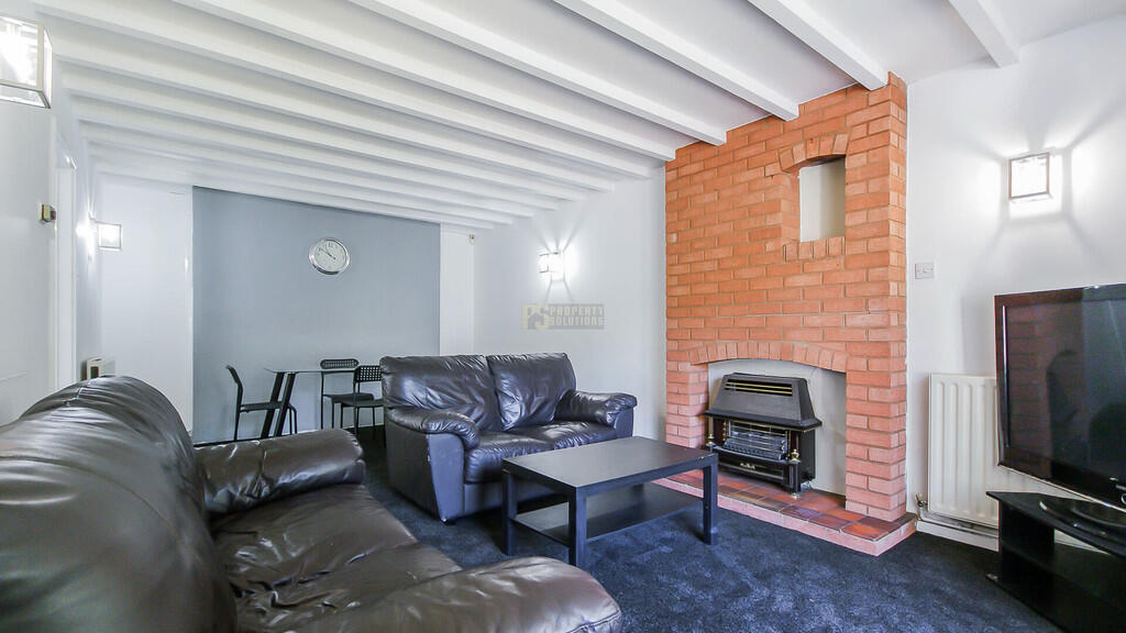 4 bed Detached for rent in Birmingham. From Property Solutions - Birmingham