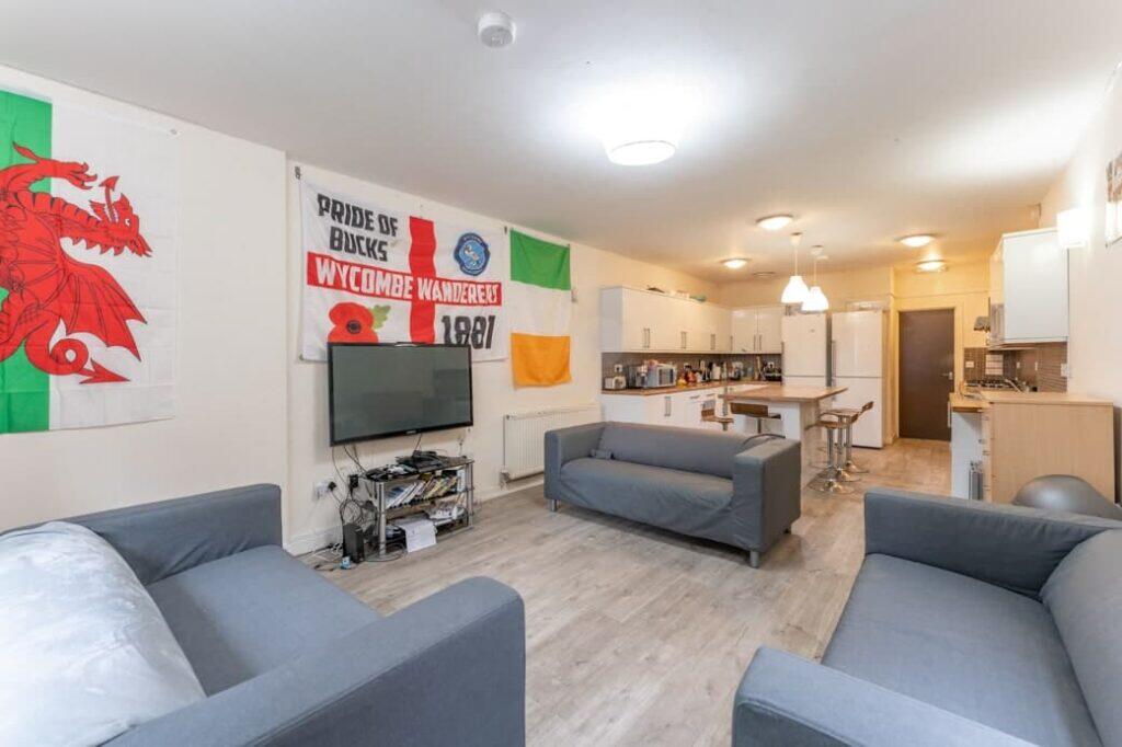 8 bed Mid Terraced House for rent in Birmingham. From Property Solutions - Birmingham 8 bed Mid Terraced House for rent in Birmingham. From Property Solutions - Birmingham