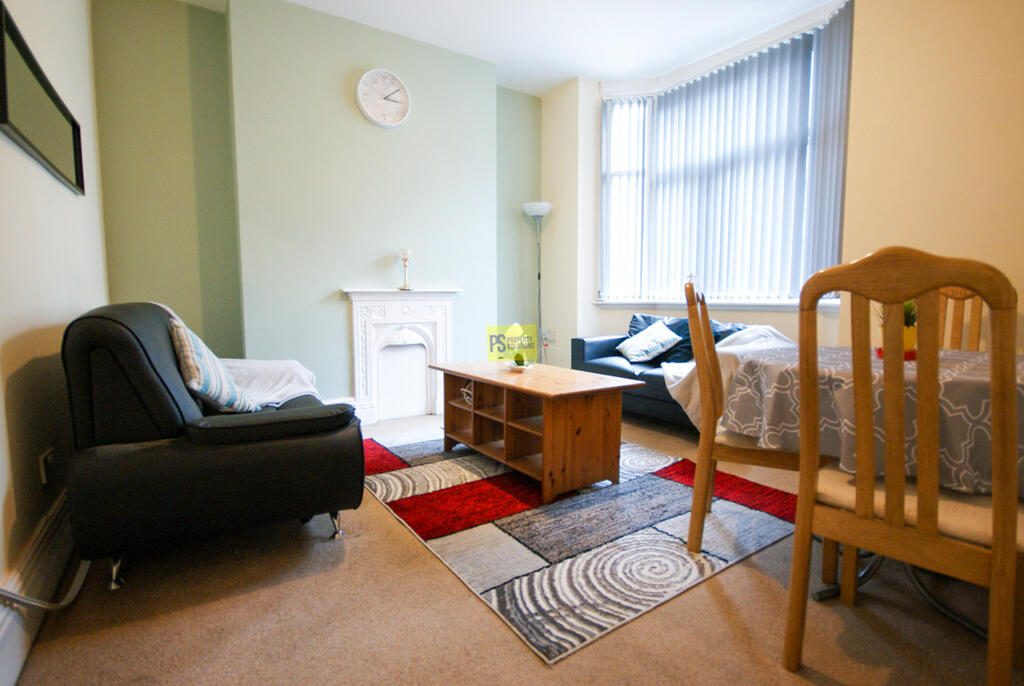 3 bed House (unspecified) for rent in Birmingham. From Property Solutions - Birmingham