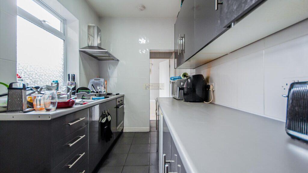 4 bed Mid Terraced House for rent in Birmingham. From Property Solutions - Birmingham