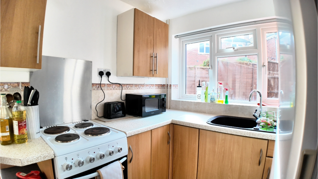 3 bed Semi Detached for rent in Birmingham. From Property Solutions - Birmingham