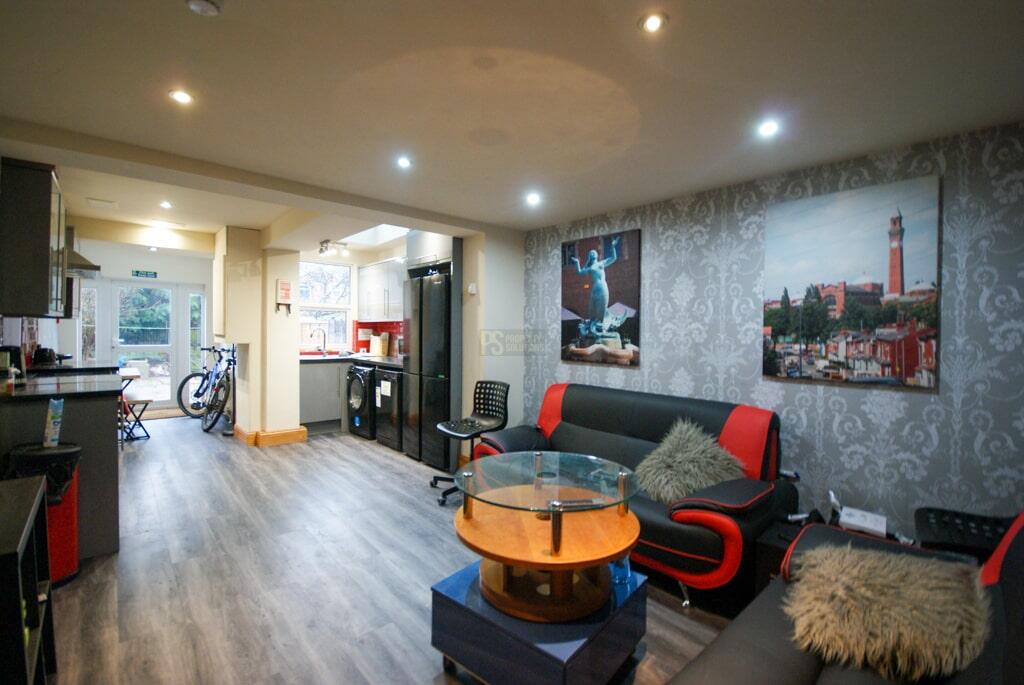 5 bed Mid Terraced House for rent in Birmingham. From Property Solutions - Birmingham 5 bed Mid Terraced House for rent in Birmingham. From Property Solutions - Birmingham