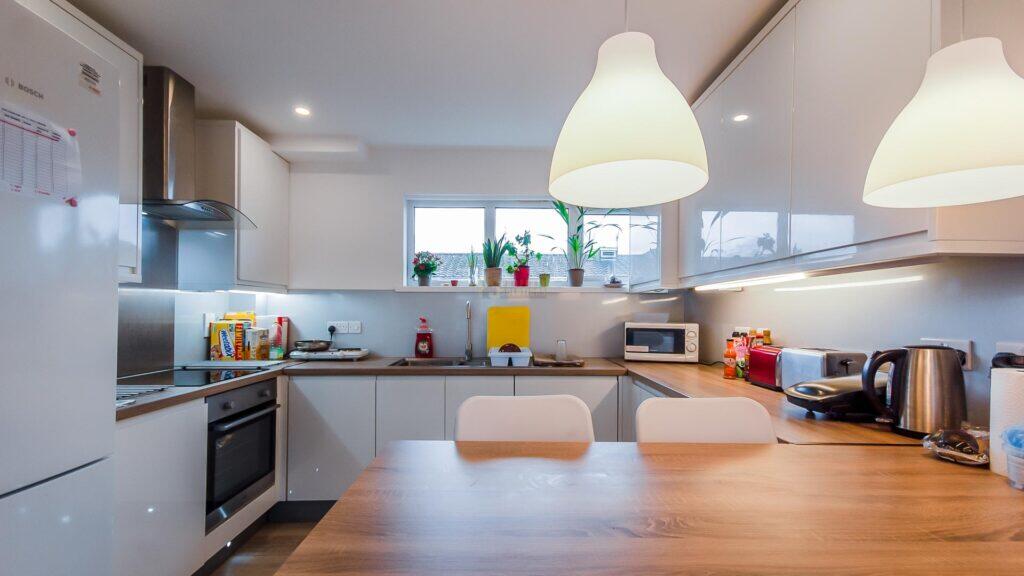 5 bed Mid Terraced House for rent in Birmingham. From Property Solutions - Birmingham 5 bed Mid Terraced House for rent in Birmingham. From Property Solutions - Birmingham