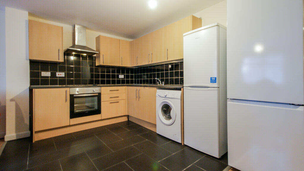 2 bed Mid Terraced House for rent in Headley Heath. From Property Solutions - Birmingham