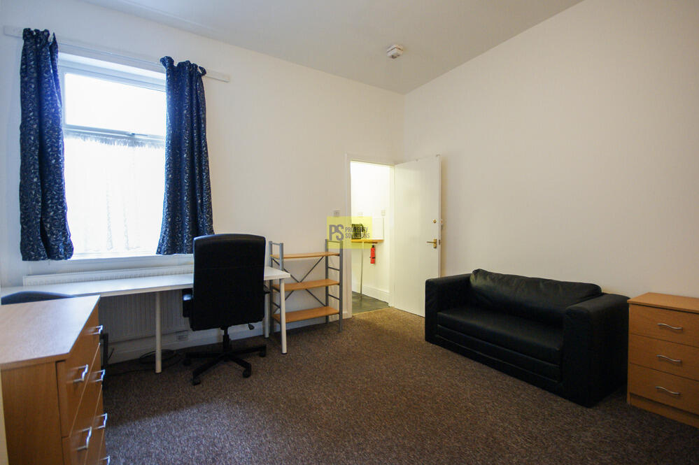 4 bed Studio for rent in Birmingham. From Property Solutions - Birmingham 4 bed Studio for rent in Birmingham. From Property Solutions - Birmingham