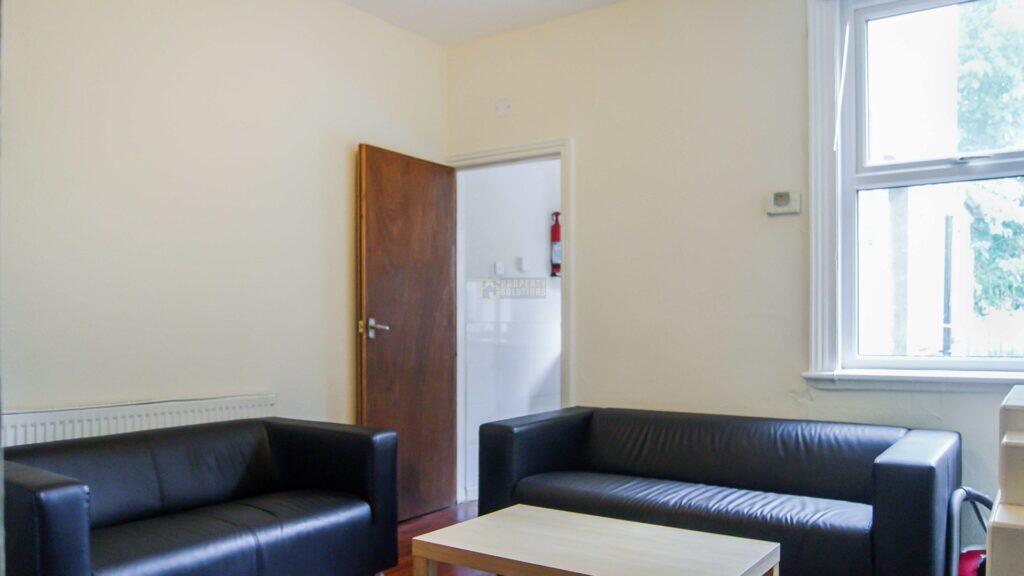 3 bed Mid Terraced House for rent in Birmingham. From Property Solutions - Birmingham 3 bed Mid Terraced House for rent in Birmingham. From Property Solutions - Birmingham