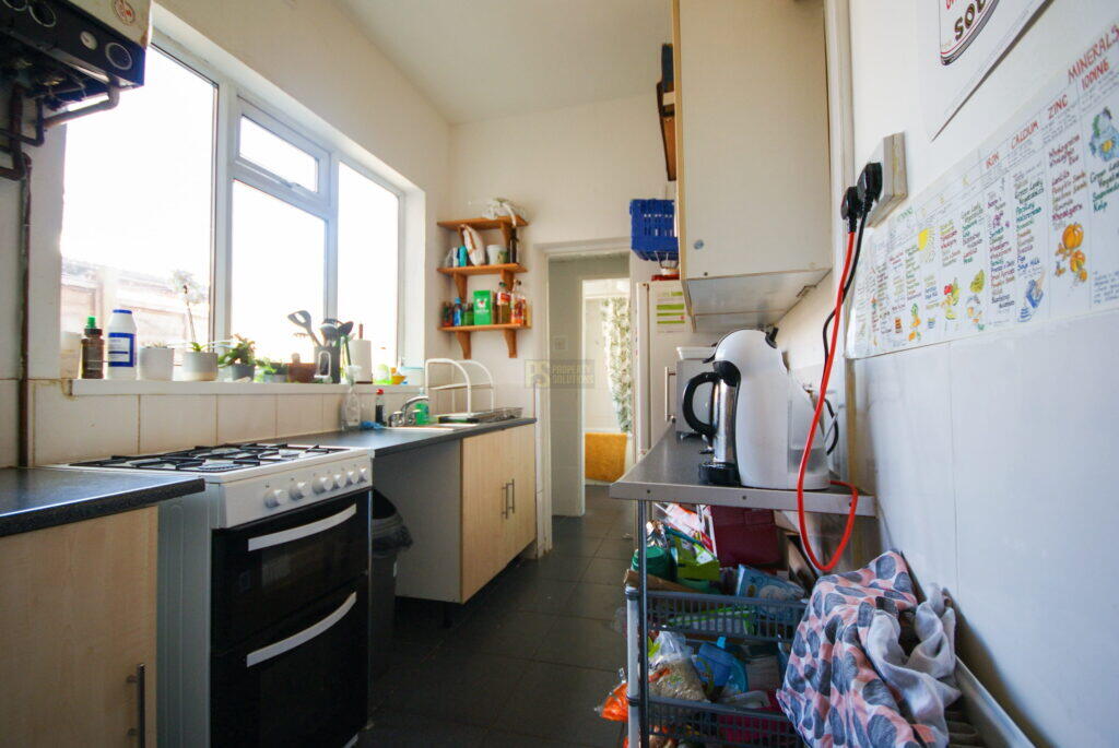 3 bed Mid Terraced House for rent in Birmingham. From Property Solutions - Birmingham
