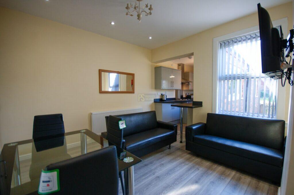 4 bed Mid Terraced House for rent in Birmingham. From Property Solutions - Birmingham 4 bed Mid Terraced House for rent in Birmingham. From Property Solutions - Birmingham