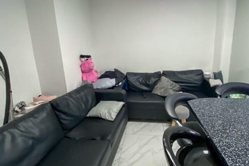 6 bed Mid Terraced House for rent in Birmingham. From Property Solutions - Birmingham