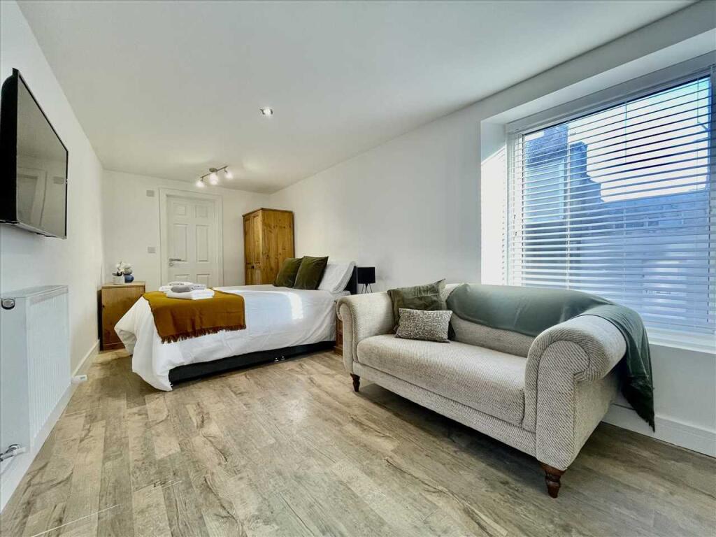 1 bed House Share for rent in Plymouth. From Purple Letting - Plymouth