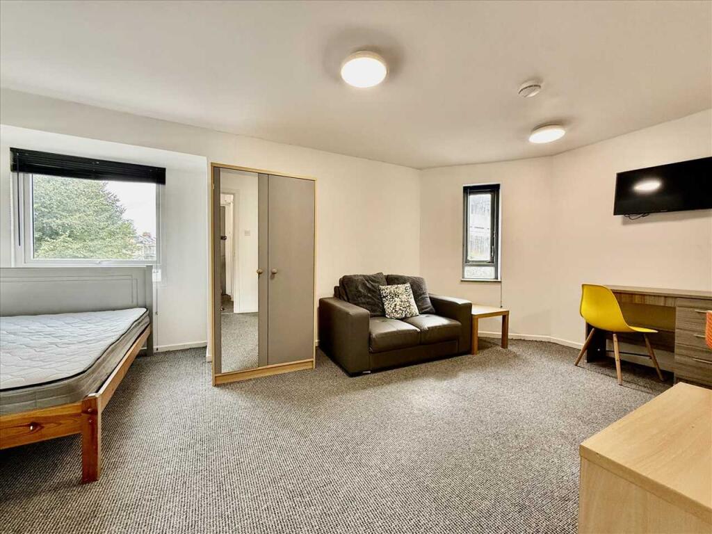 0 bed Studio for rent in Plymouth. From Purple Letting - Plymouth